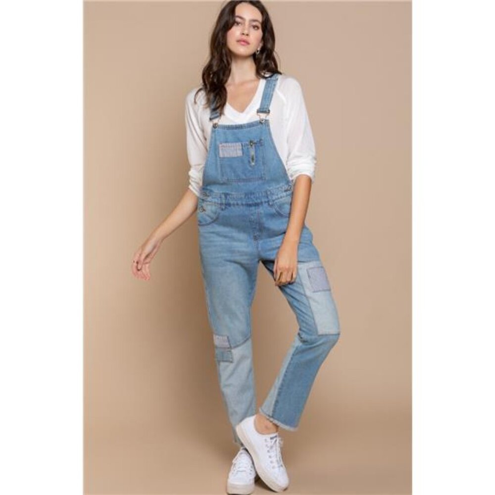 * NWT * POL Slim Leg Denim Overalls, Patchwork Look, Raw Hem, 100% Cotton - Picture 4 of 4